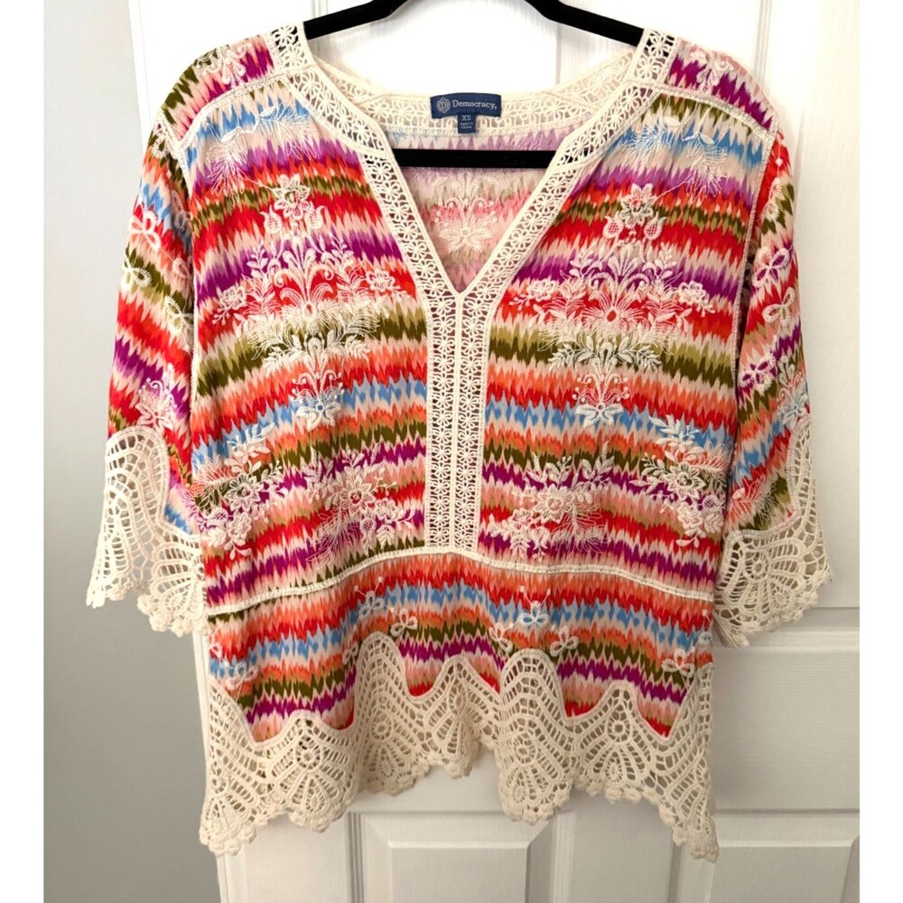 Democracy Floral Embroidered Crochet-lace trim Blouse Boho 3/4 Sleeves Sz XS